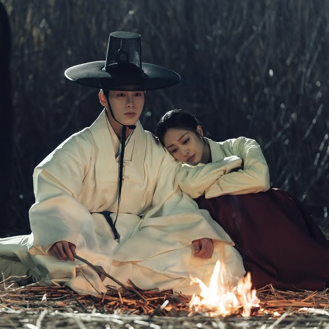 Behind-the-scenes cut of Lee Jaewook