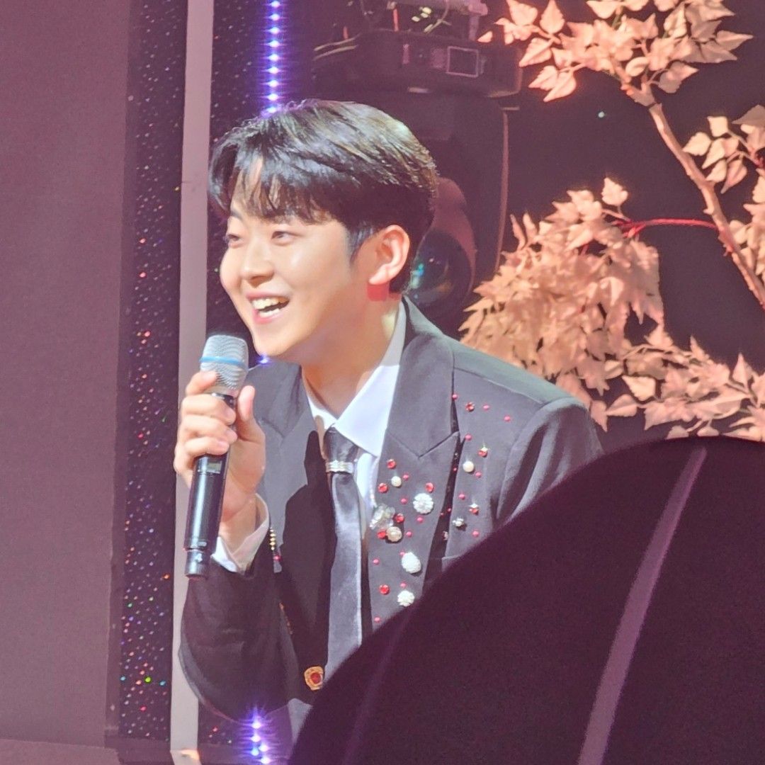 Behind-the-scenes cut of Park Minsu