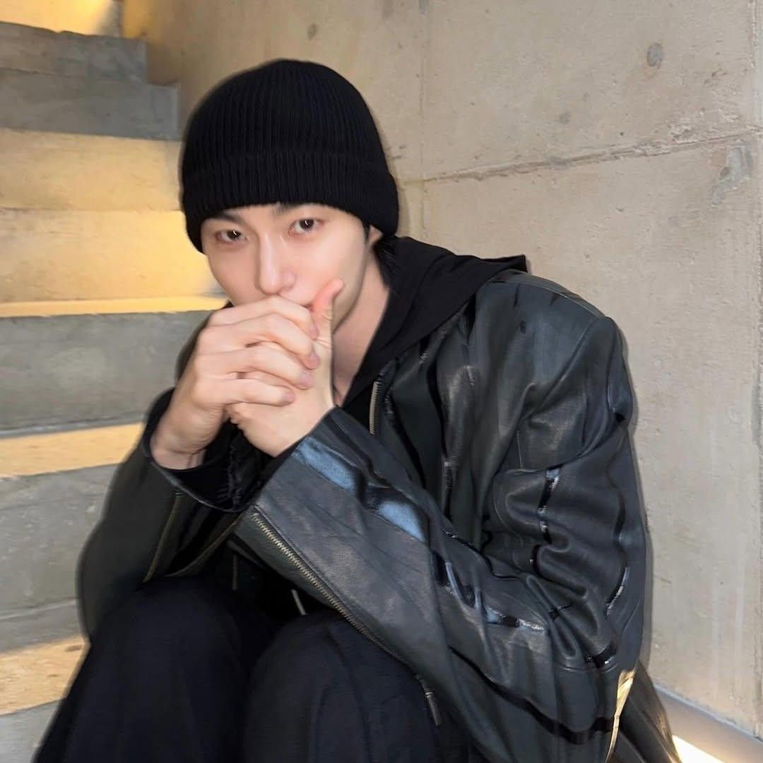 Recent activity shot of Byeon Wooseok