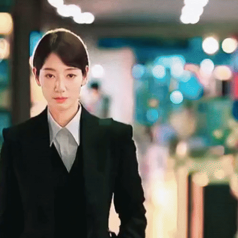 Behind-the-scenes cut of Park Shinhye