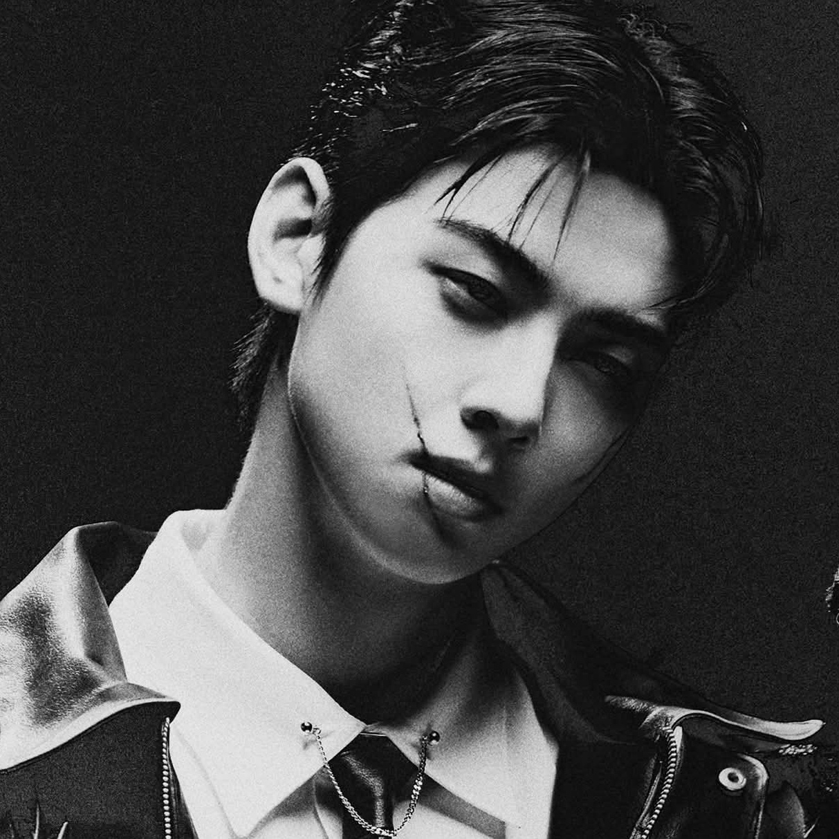 Recent activity shot of Cha Eunwoo