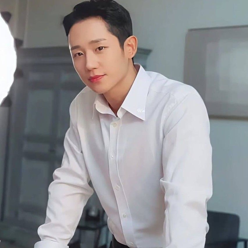 Recent activity shot of Jung Haein
