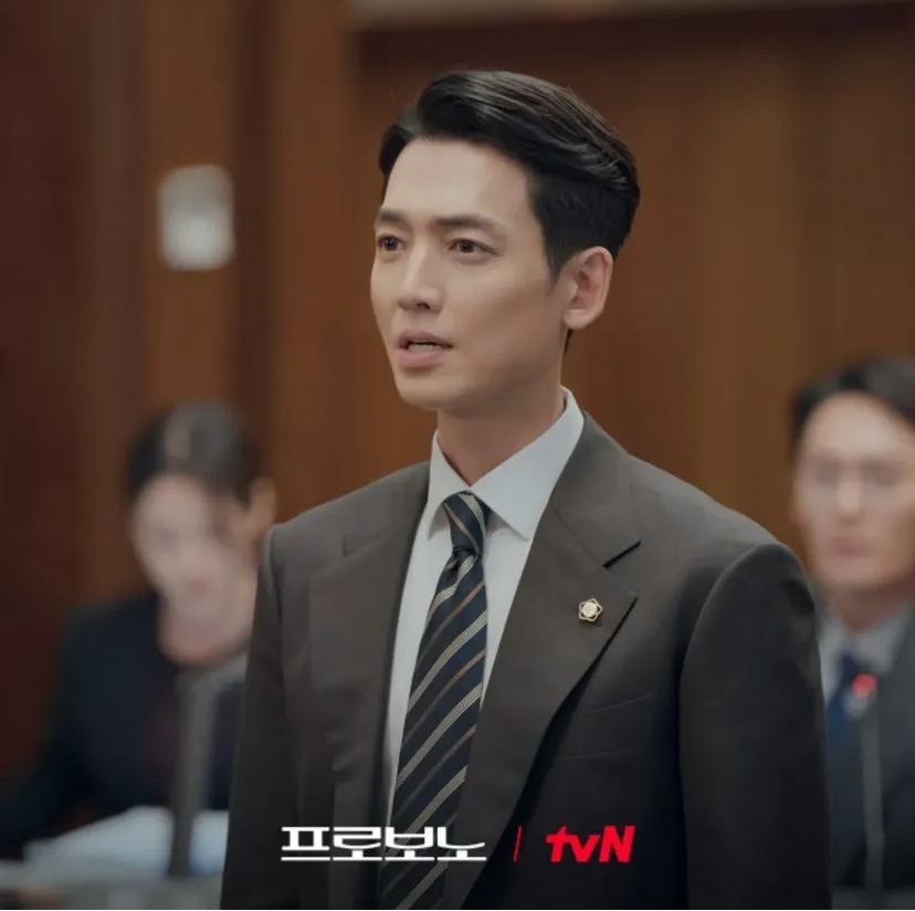 Behind-the-scenes cut of Jung Kyungho