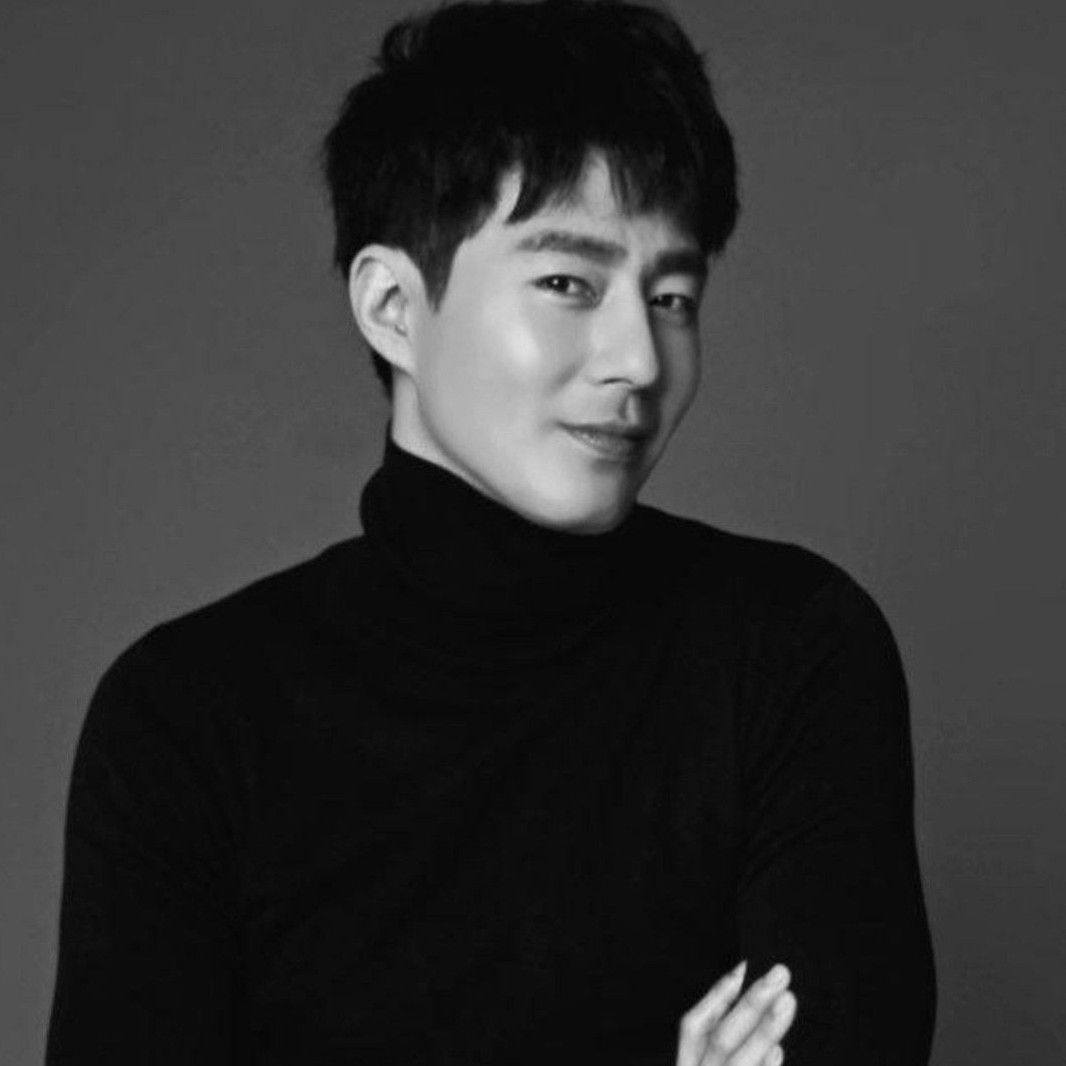 Behind-the-scenes cut of Jo Insung