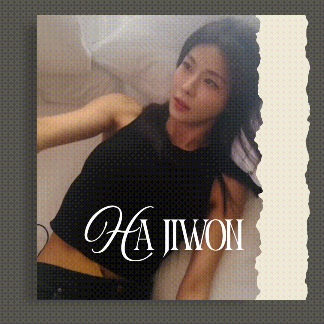 A moment captured by a fan of Ha Jiwon