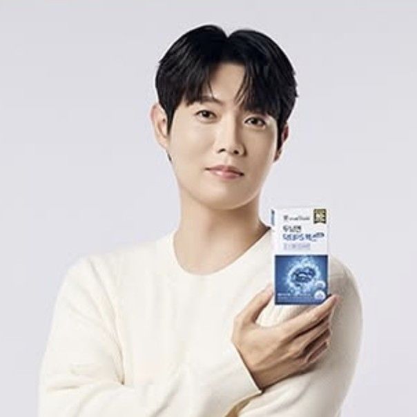 Latest photo of Son Taejin