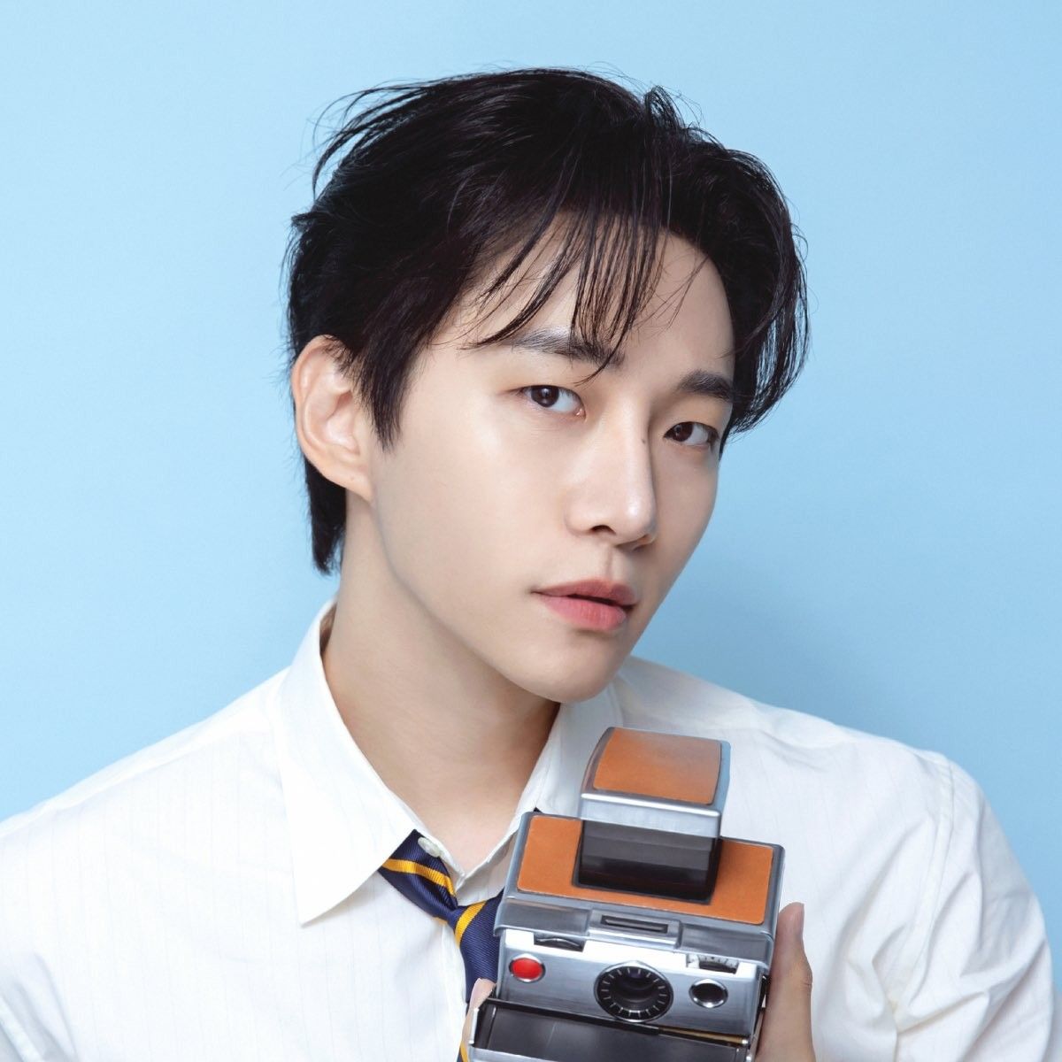Recent activity shot of Lee Junho