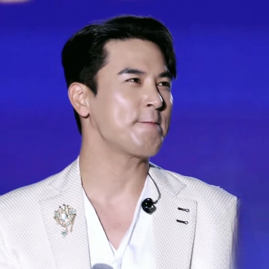 Behind-the-scenes cut of Jang Minho