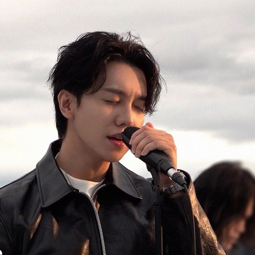 李升基的最新照片