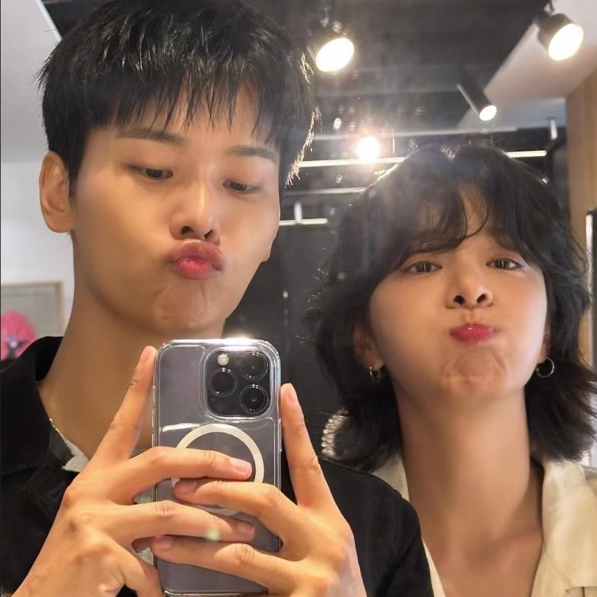 Recent activity shot of Cha Hakyeon (N)