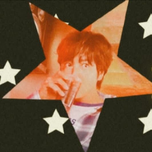 Recent activity shot of Jang Geunsuk