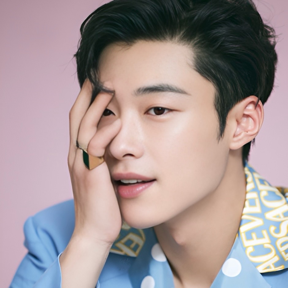 Latest photo of Woo Dohwan