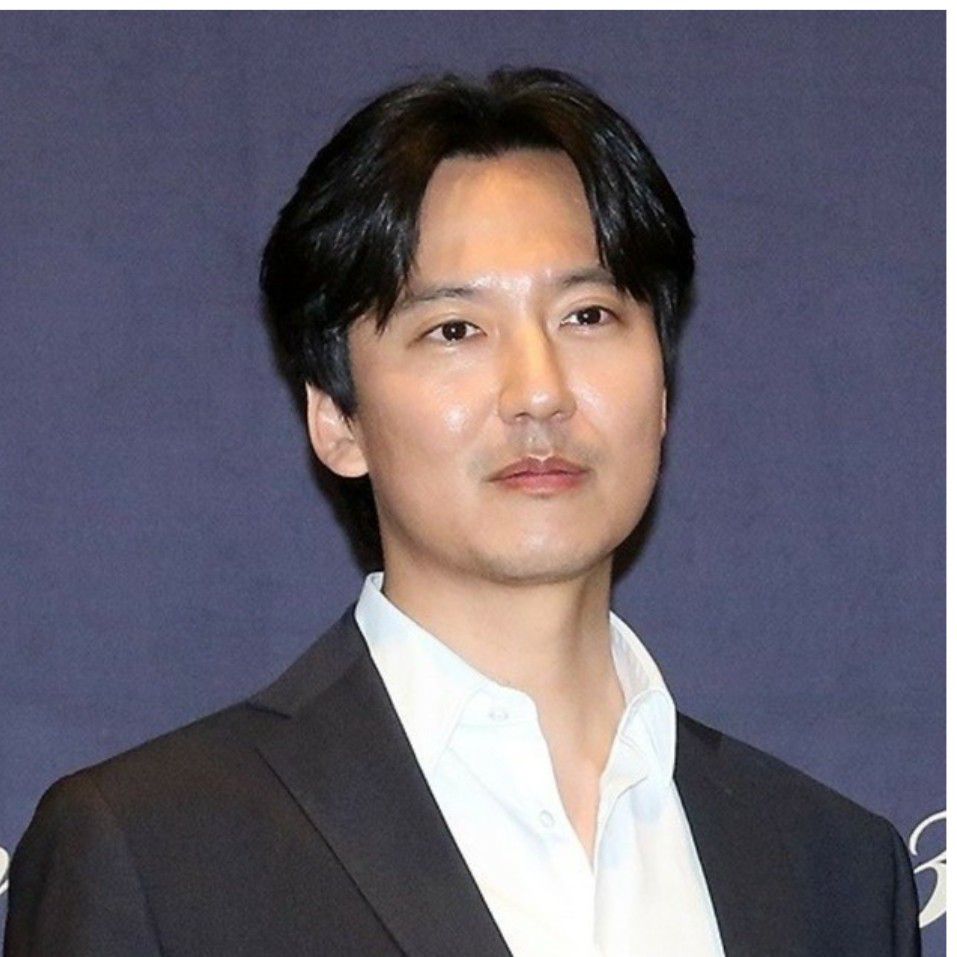 Recent activity shot of Kim Namgil