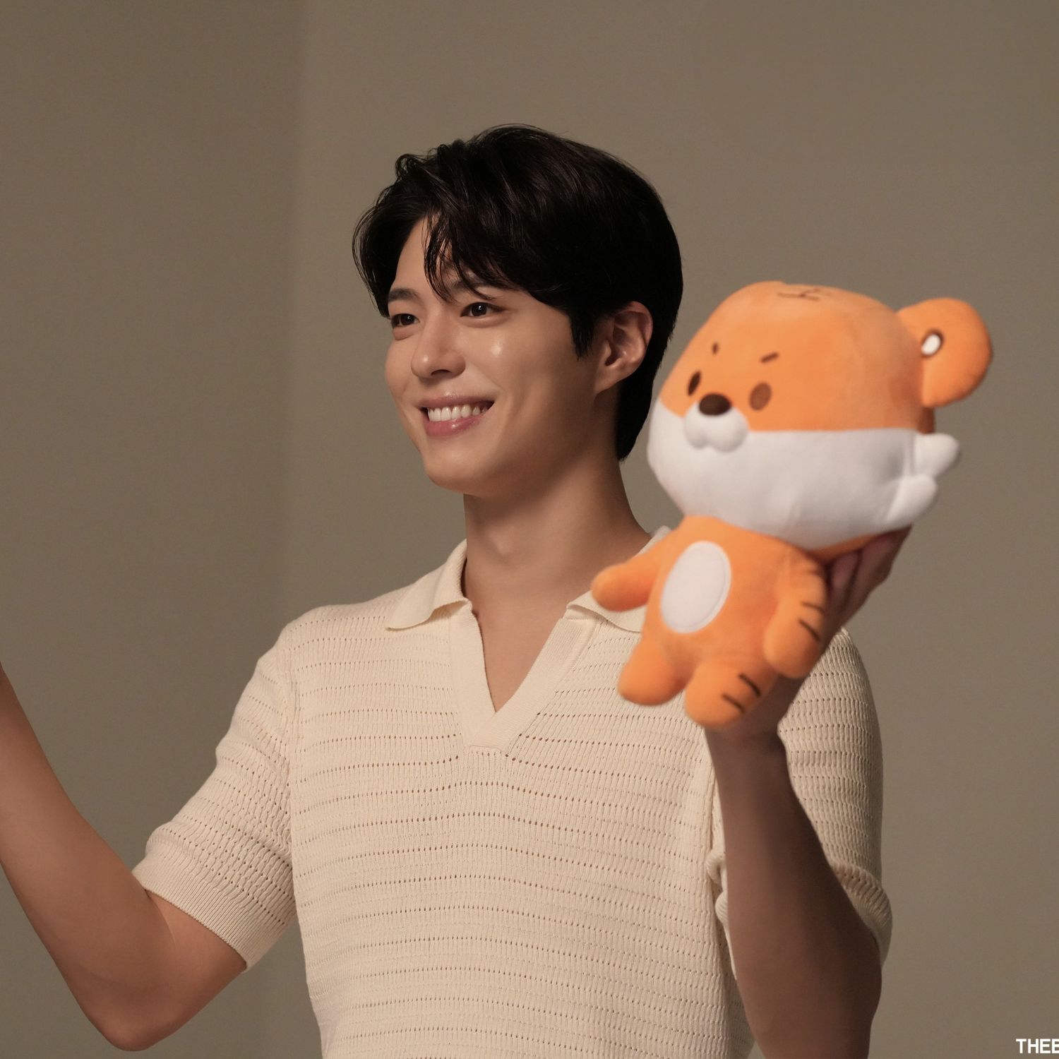 Recent activity shot of Park Bogum