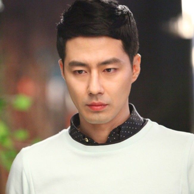Recent activity shot of Jo Insung