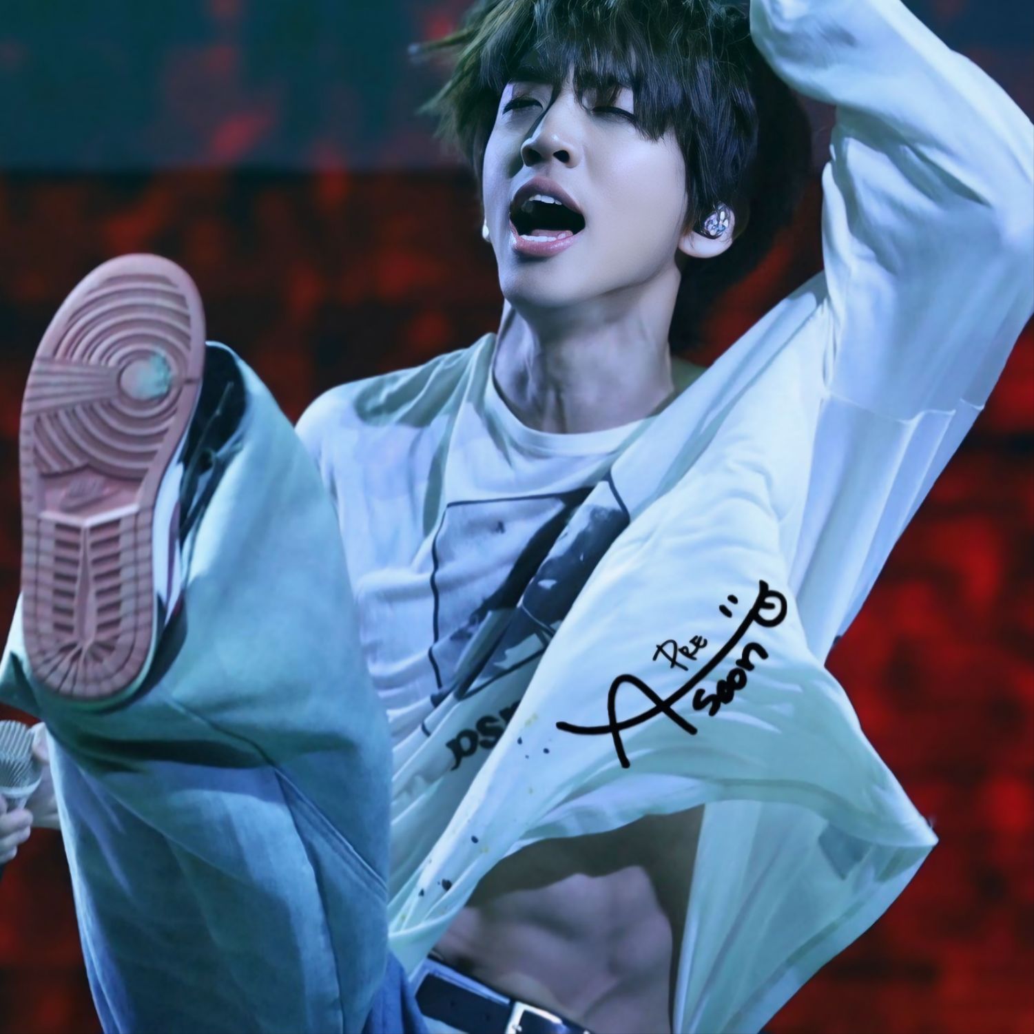 Latest photo of Lee Seungyoon