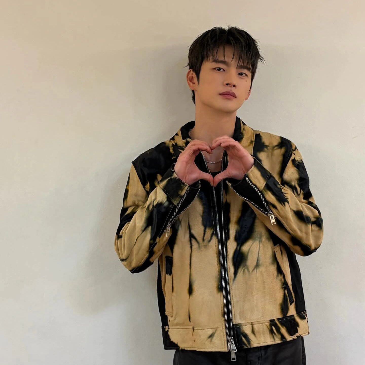 A moment captured by a fan of Seo Inguk