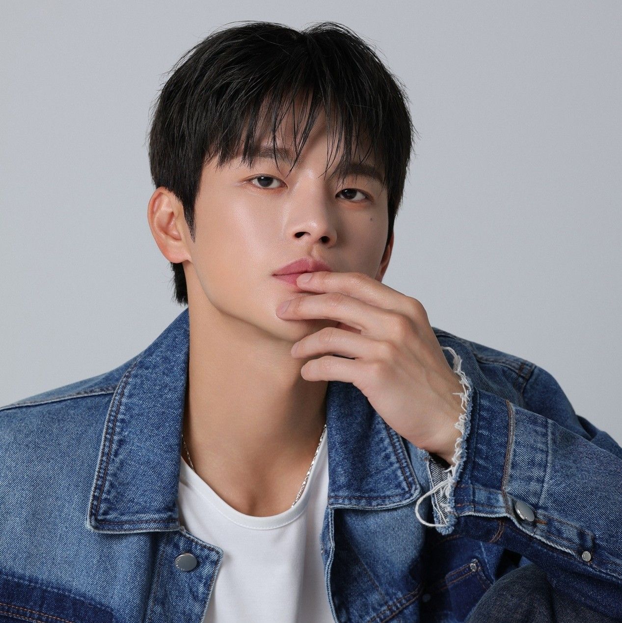 Behind-the-scenes cut of Seo Inguk