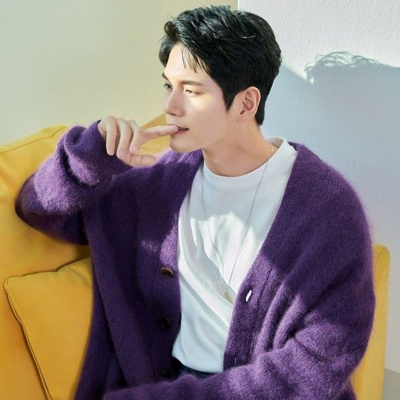 A moment captured by a fan of Ong Seongwu