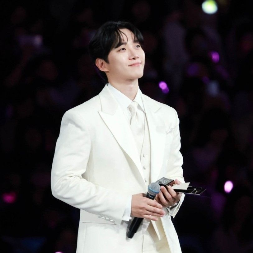 イ・ジュノのビハインドカット