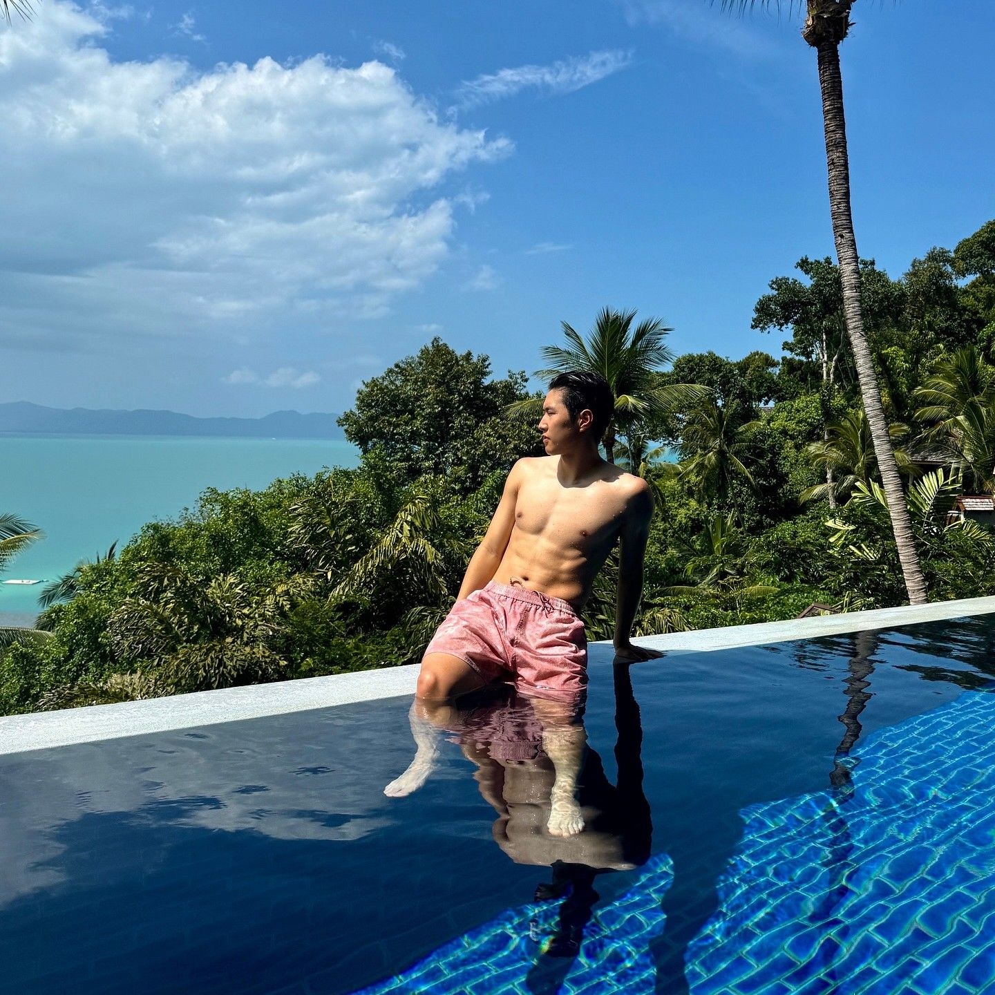 Recent activity shot of Lee KangIn