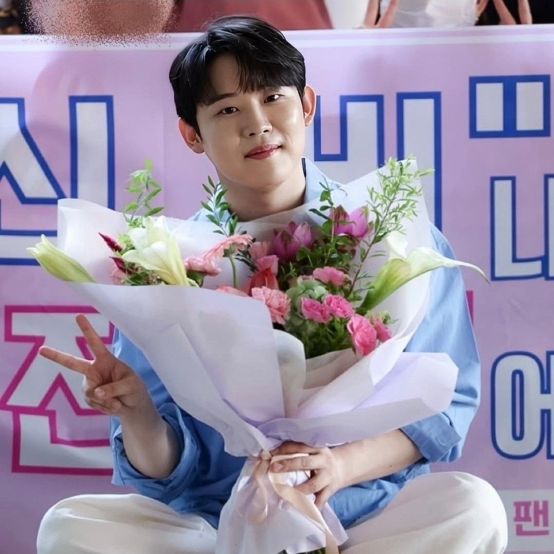 Behind-the-scenes cut of Jinuk
