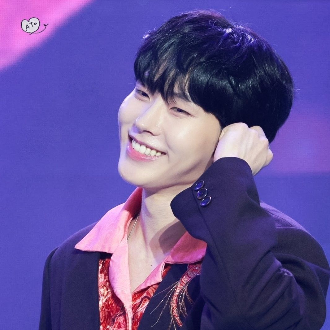 Recent activity shot of Lee Byeongchan