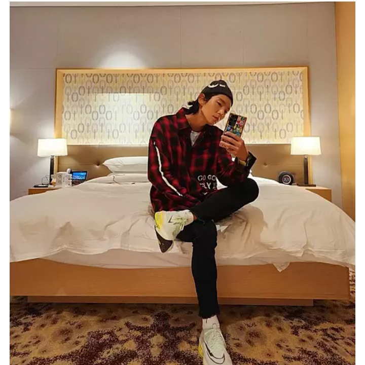 粉絲拍下的李準基瞬間