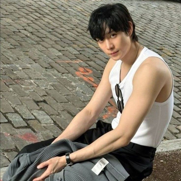 Latest photo of Kim Youngdae
