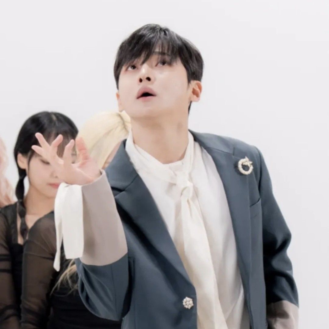 Recent activity shot of Seong Ri