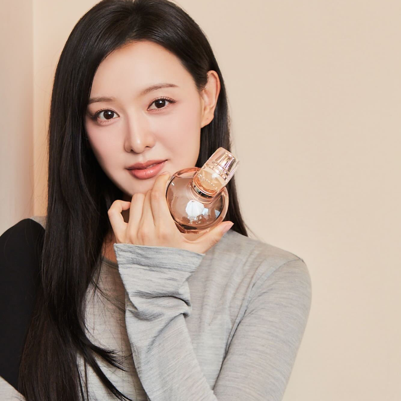 Recent activity shot of Kim Jiwon