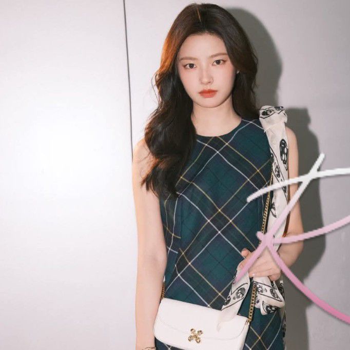 Recent activity shot of Xu Ruohan