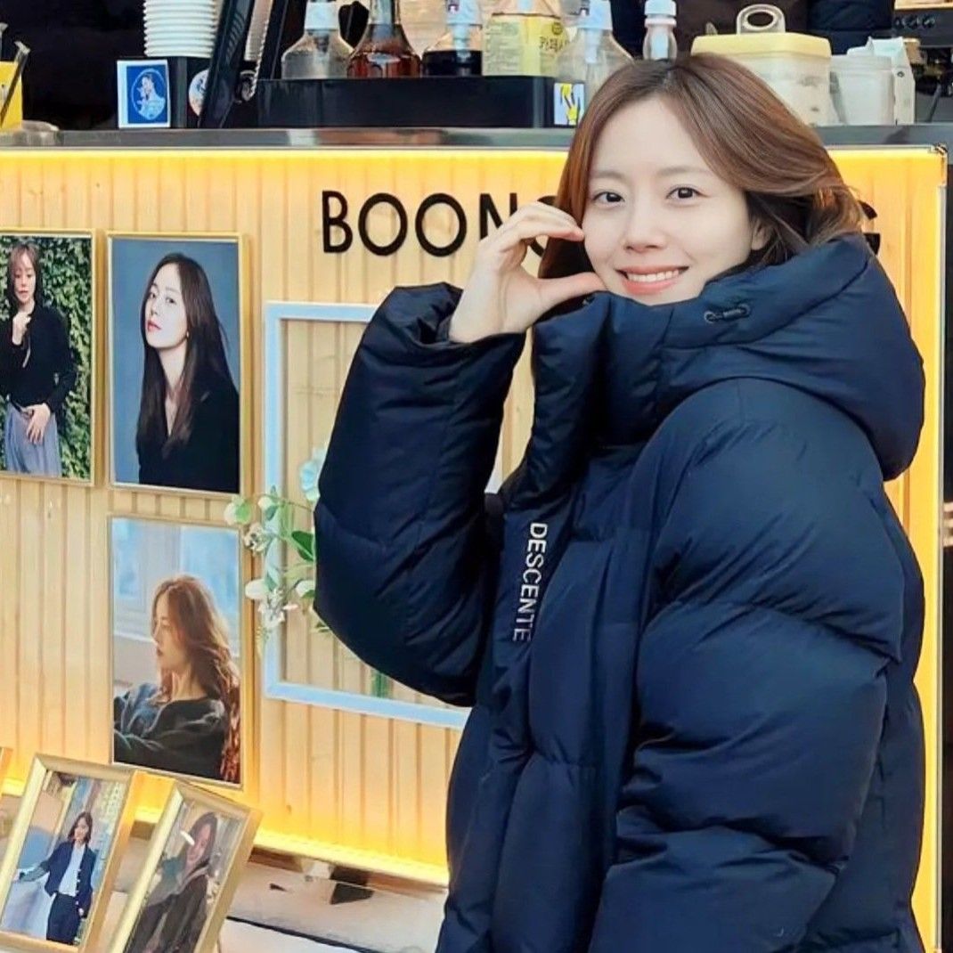 Latest photo of Moon Chaewon
