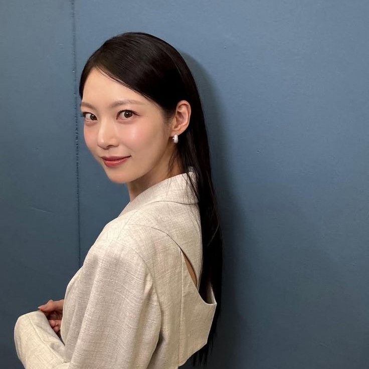 Latest photo of Gong Seungyeon