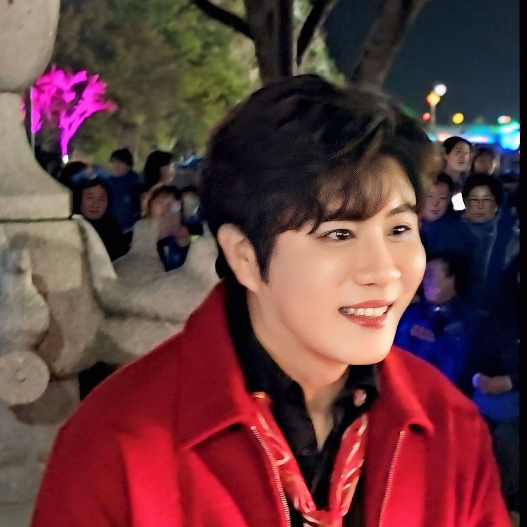 Recent activity shot of Jin Haesung