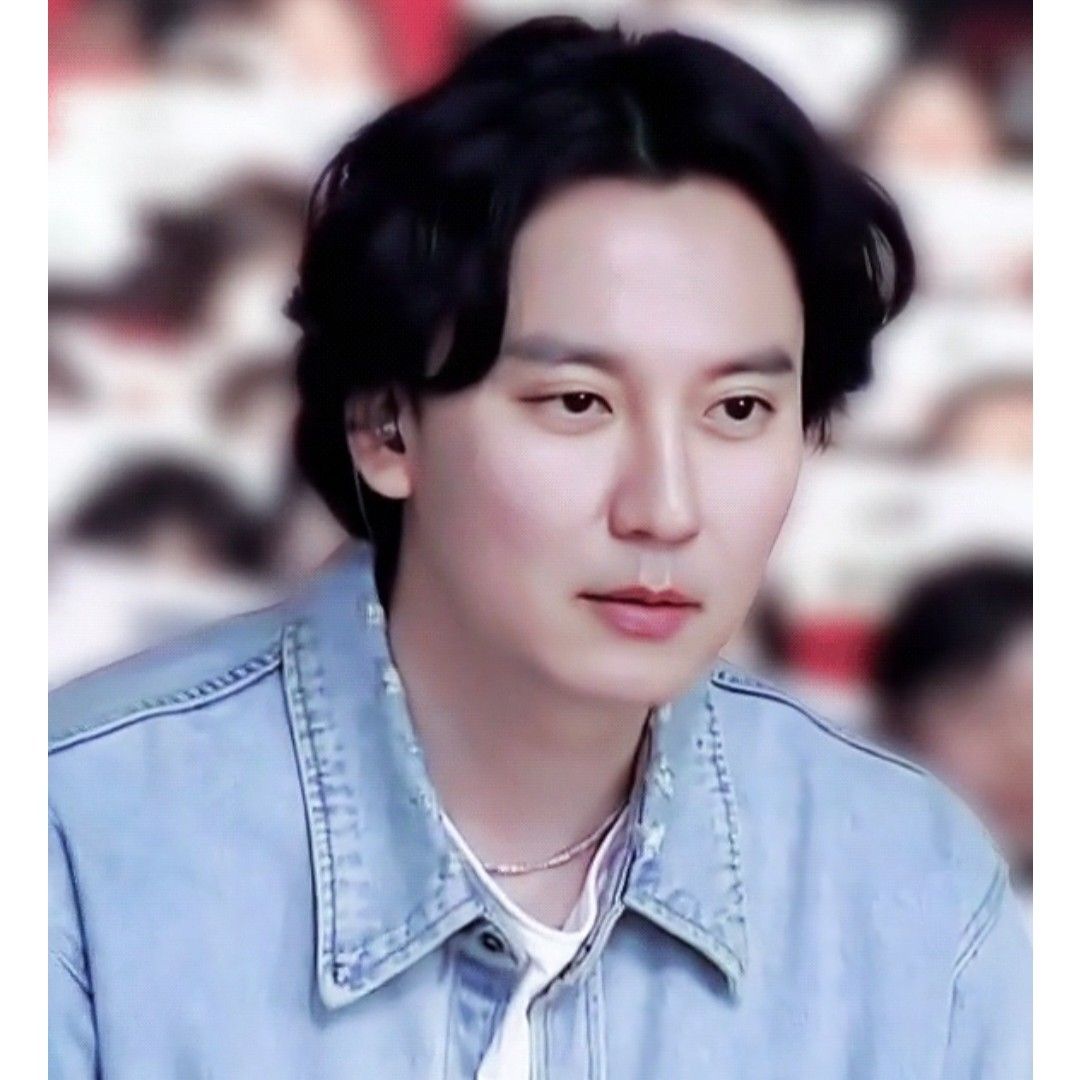 Behind-the-scenes cut of Kim Namgil