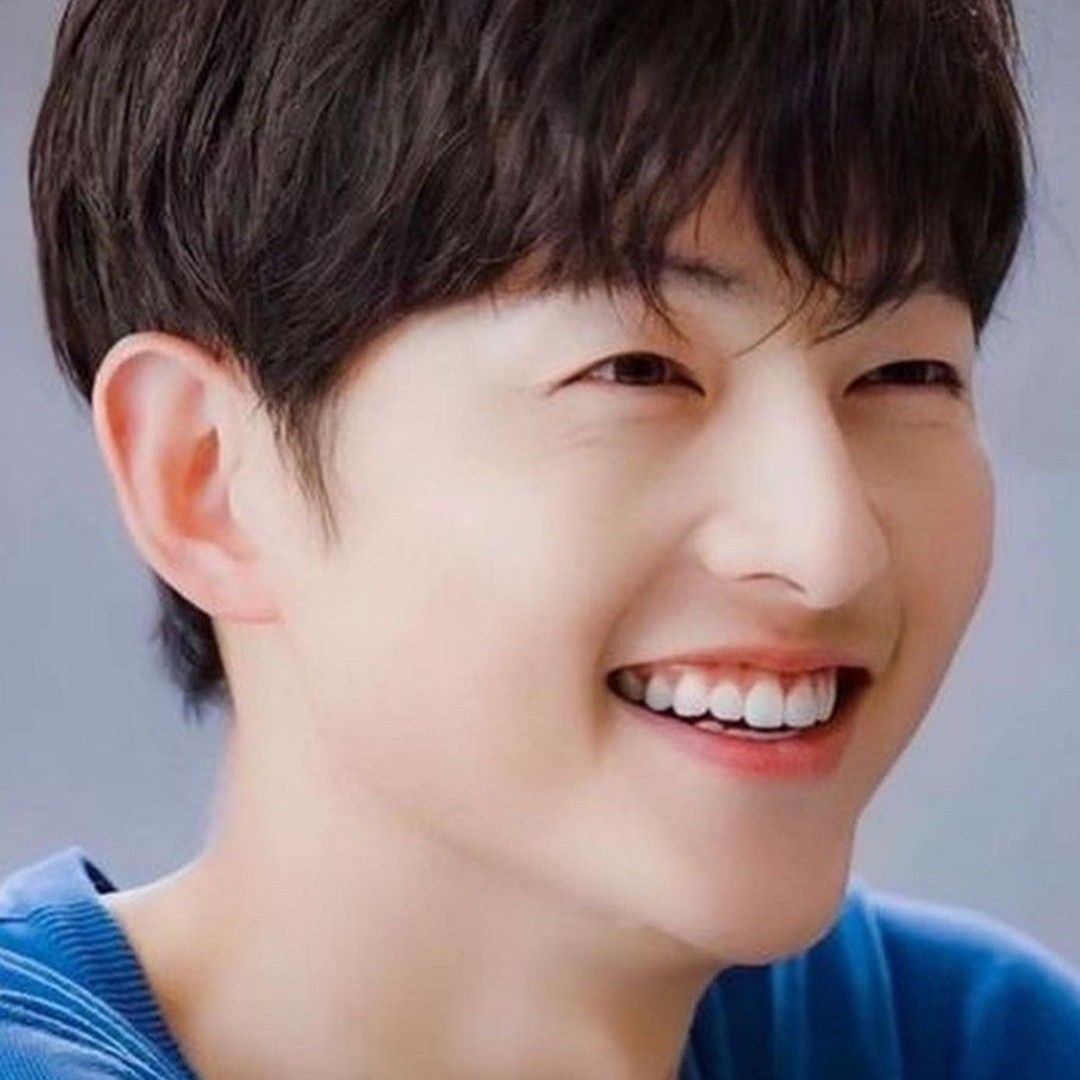 Behind-the-scenes cut of Song Joongki
