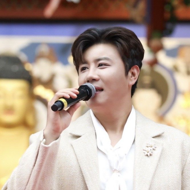 Behind-the-scenes cut of Jin Haesung