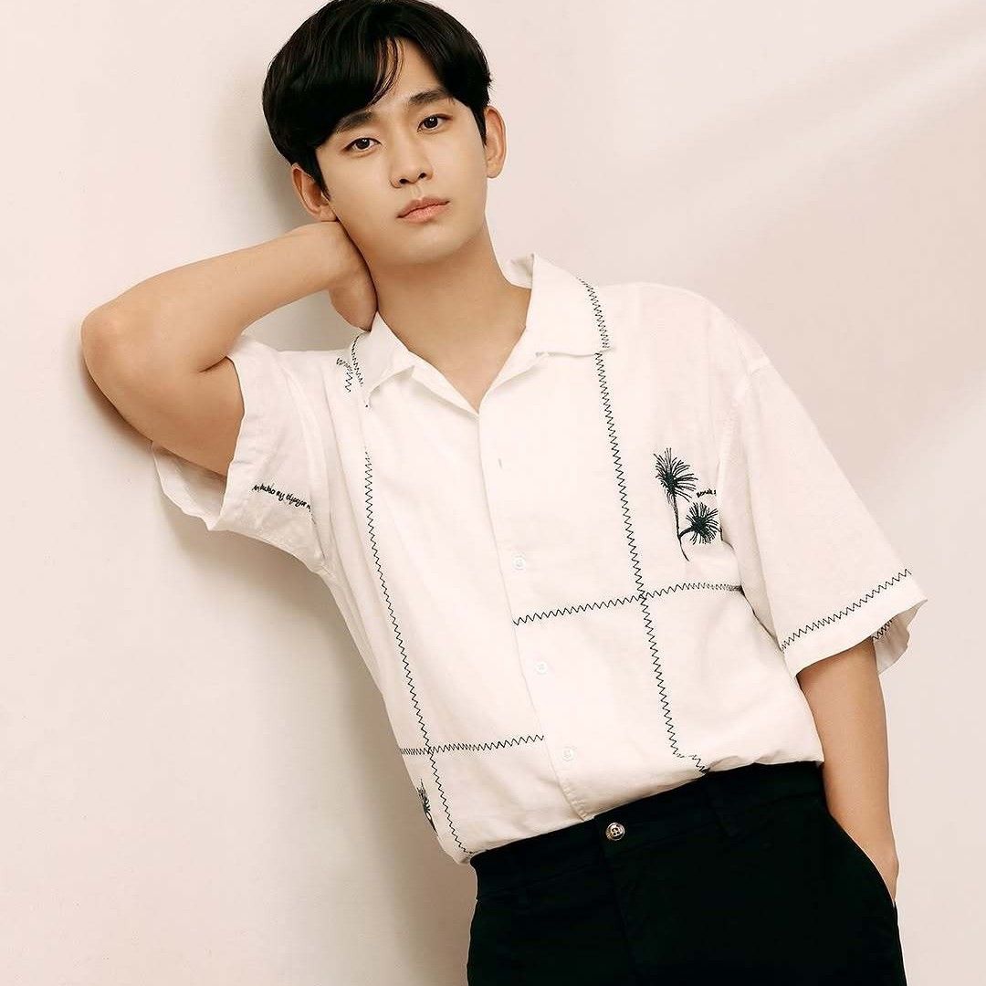 Behind-the-scenes cut of Kim Soohyun