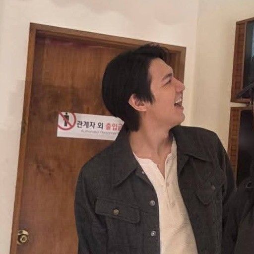 Foto terbaru dari Lee Minho