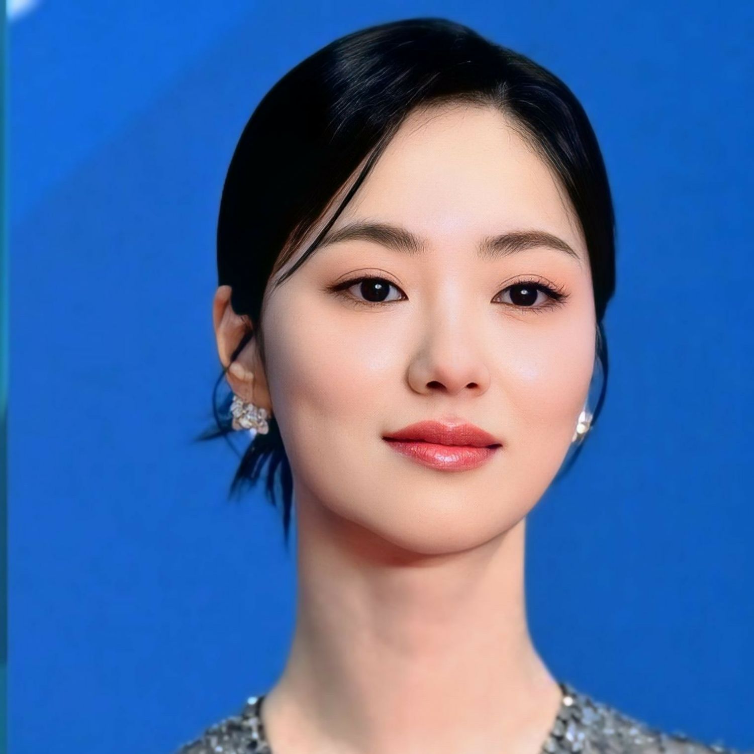 Latest photo of Jeon Yeobeen