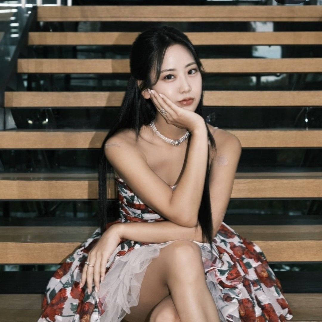 Latest photo of Kang Hyeyeon