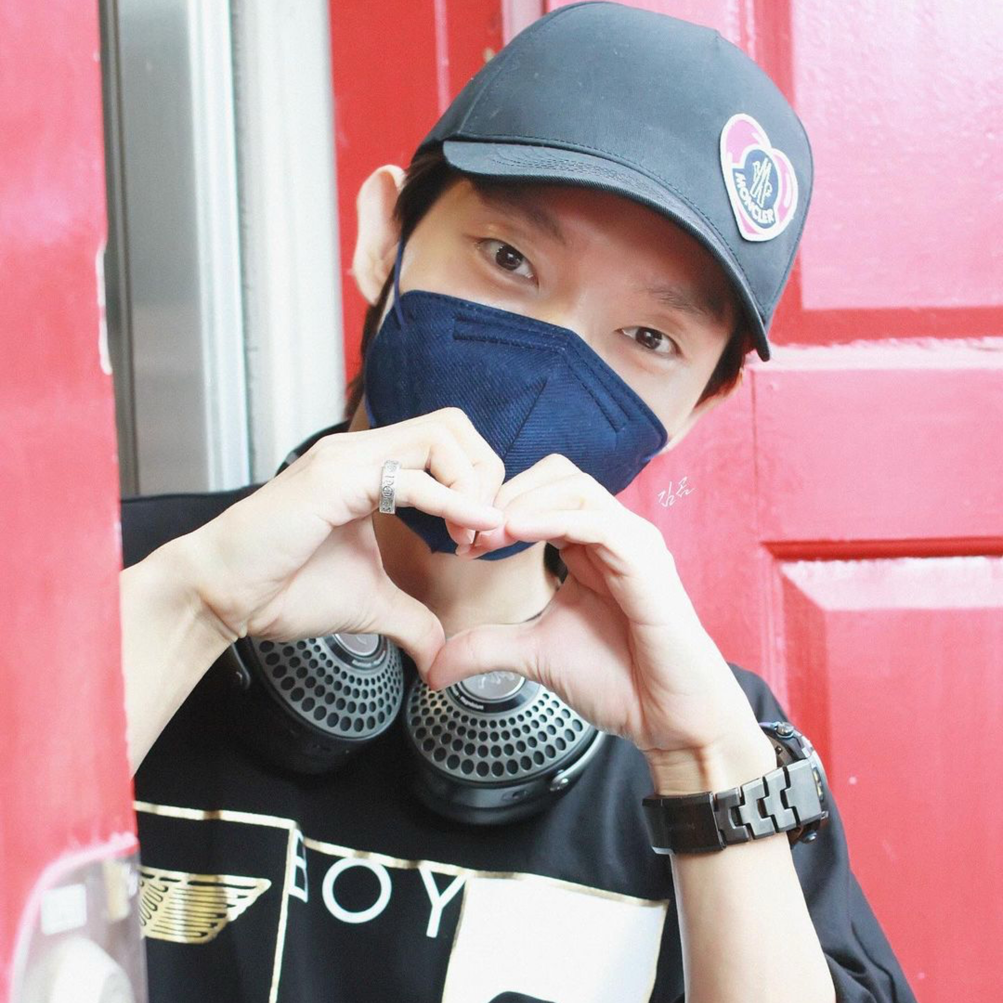 Latest photo of Lee Joongi