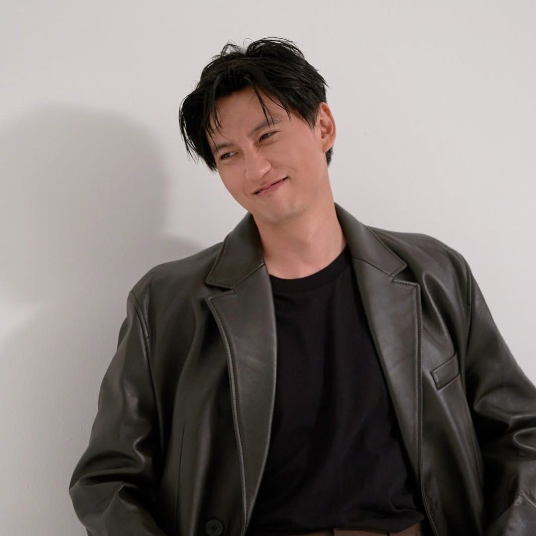 Behind-the-scenes cut of Kim Namgil