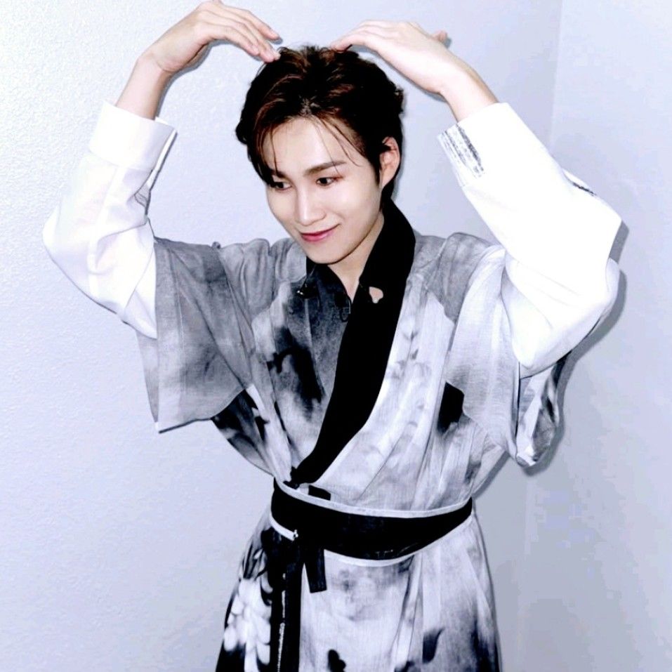 Latest photo of Kim Heejae
