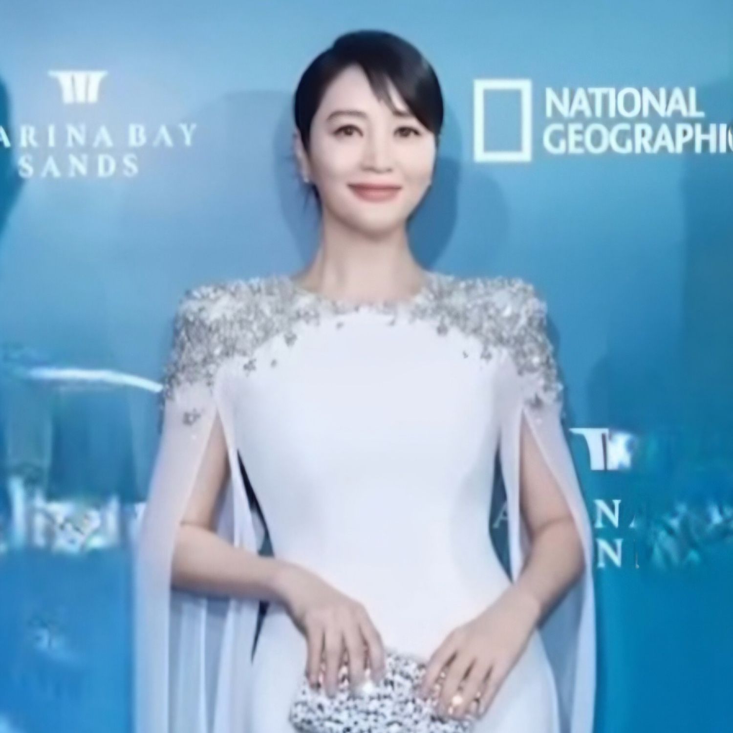 Behind-the-scenes cut of Kim Hyesoo