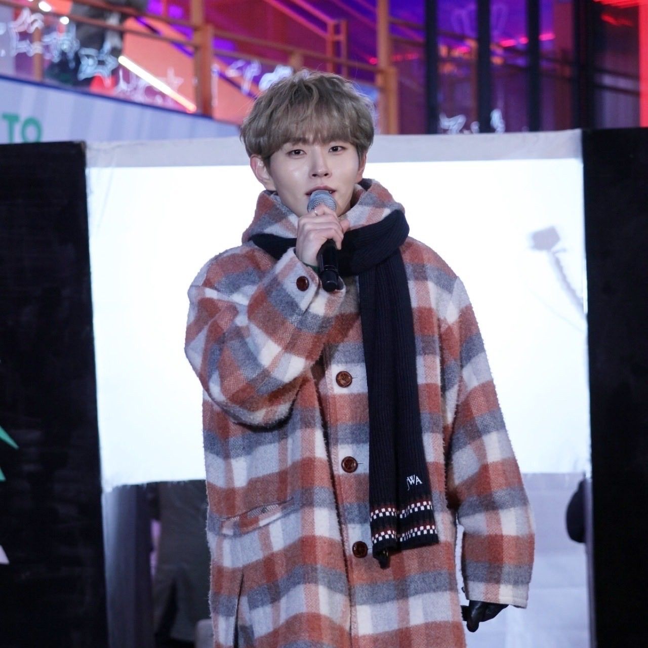 イ・ビョンチャンの最近の活動ショット