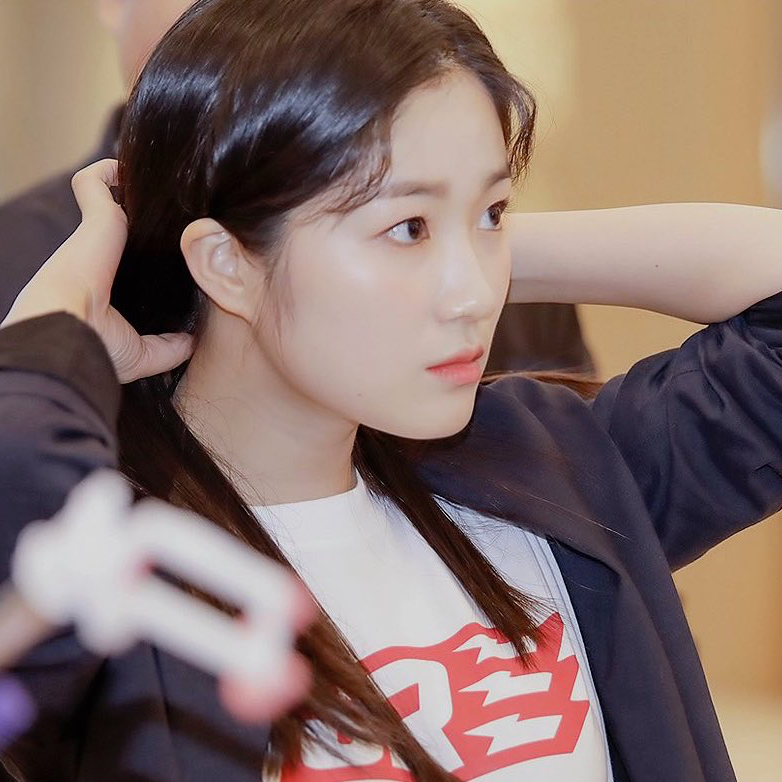 Recent activity shot of Kim Hyeyoon