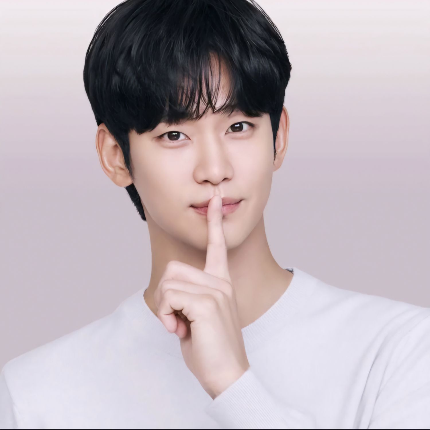 A moment captured by a fan of Kim Soohyun