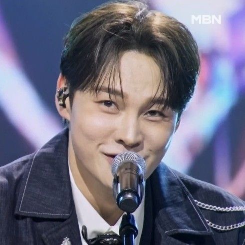 朴瑞鎮的最新照片